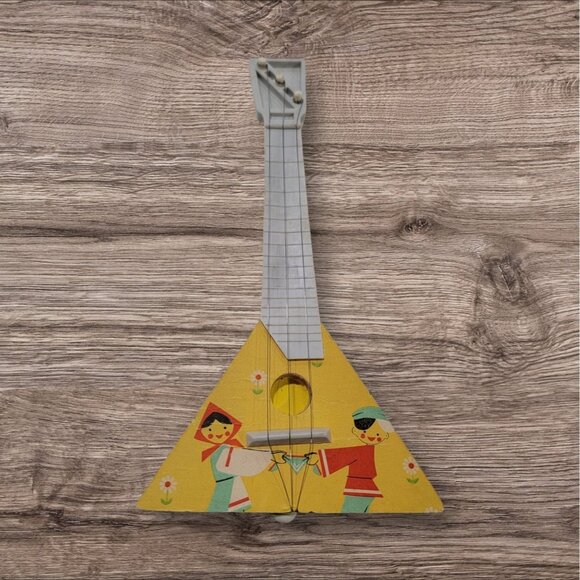 Vtg Hand Painted Folk Art St. Petersburg Troika Balalaika Souvenir Russian Toy - Picture 1 of 5